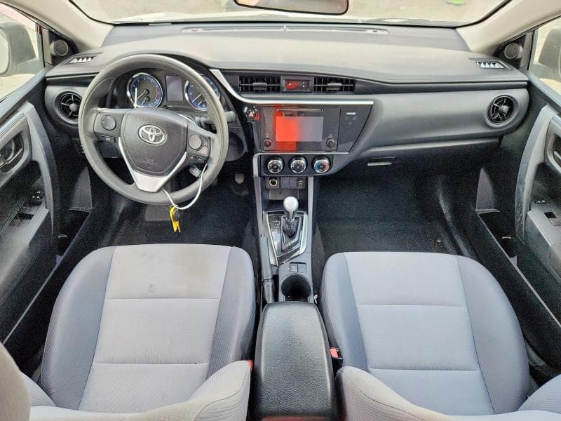 2017 TOYOTA COROLLA L 8