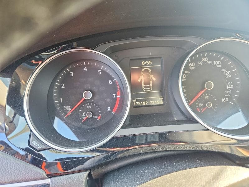 2017 VOLKSWAGEN JETTA SEL 9