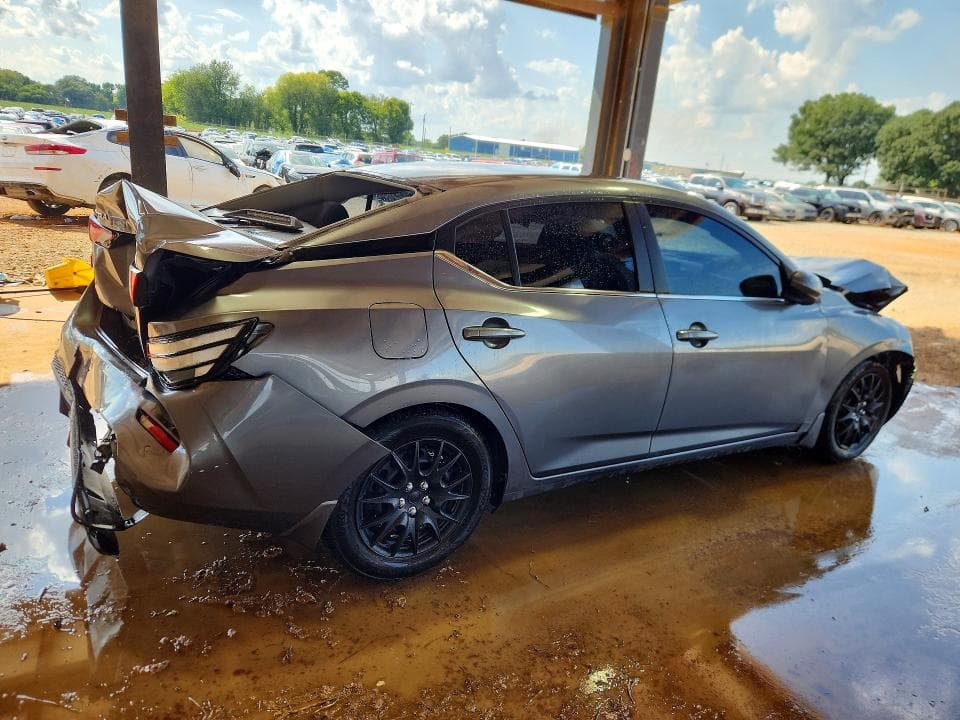 2022 NISSAN SENTRA S 3
