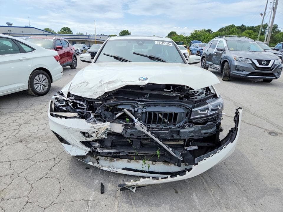 2024 BMW 330I 5