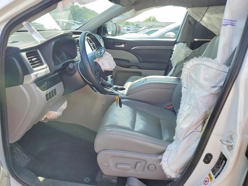 2019 TOYOTA HIGHLANDER HYBRID LIMITED PLATINUM 7