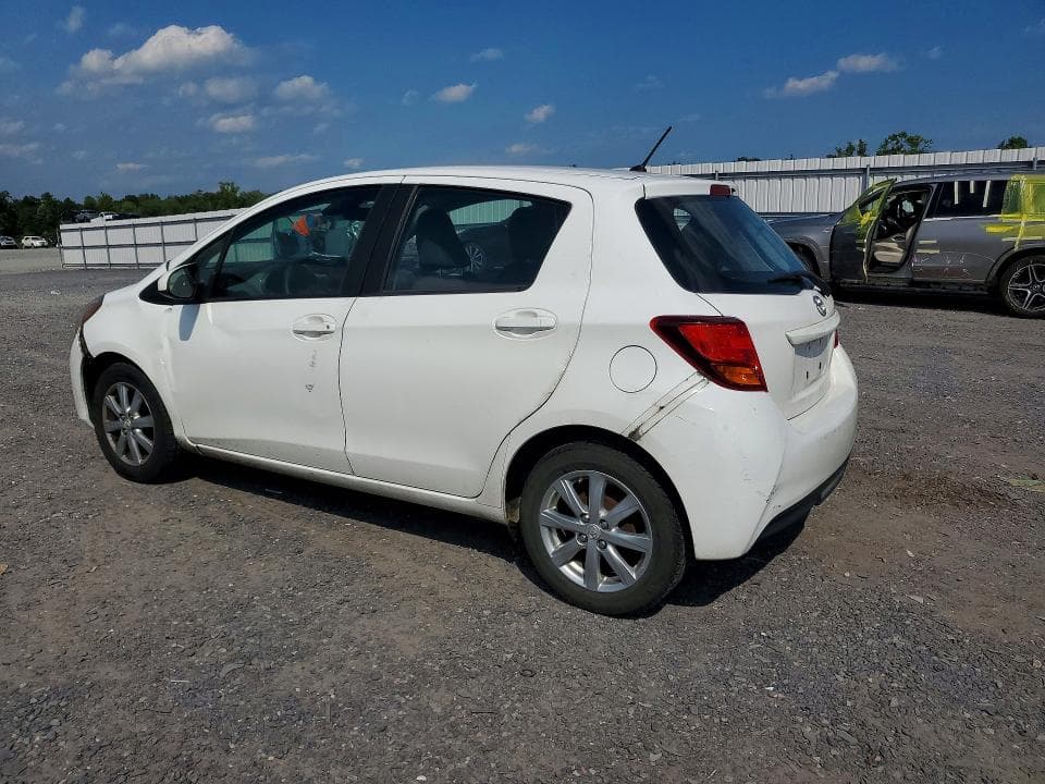 2017 TOYOTA YARIS 5-DOOR LE 2