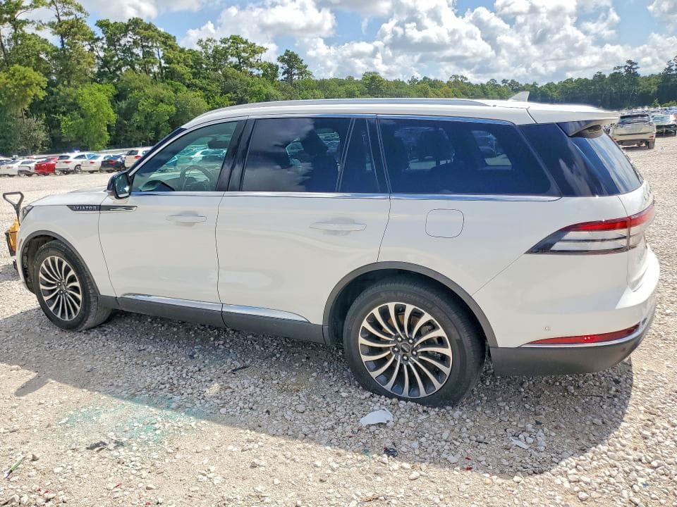 2022 LINCOLN AVIATOR RESERVE 2