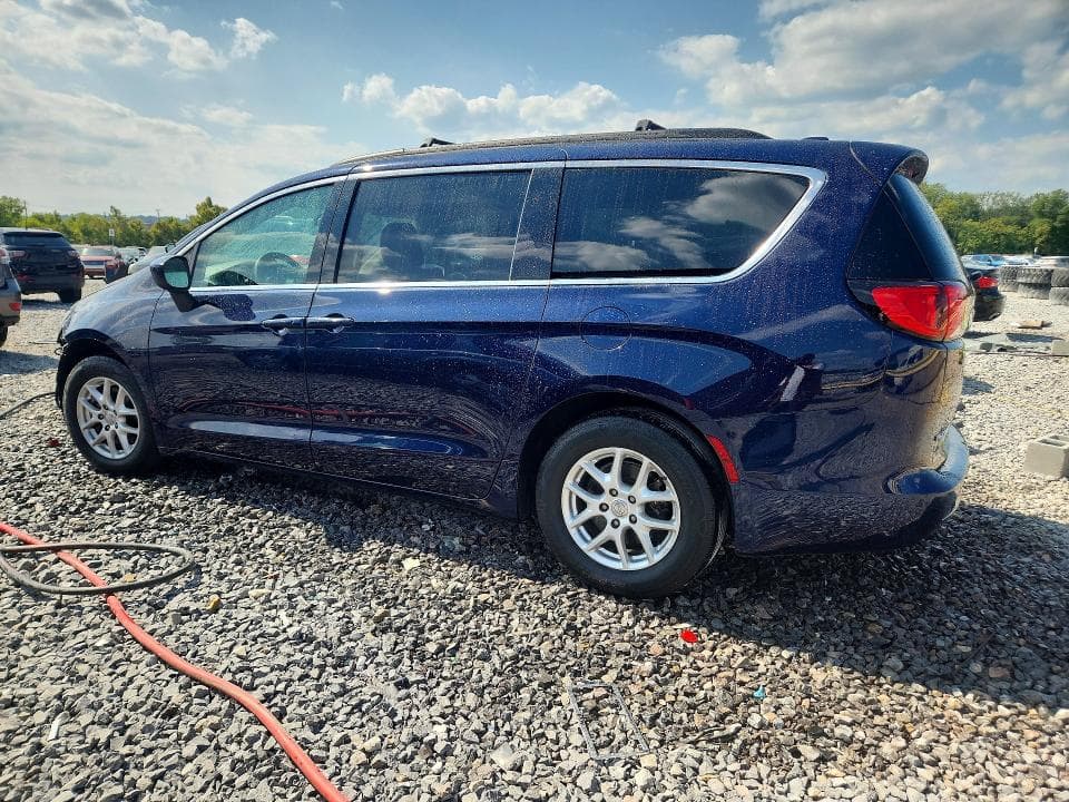 2020 CHRYSLER VOYAGER LXI 2
