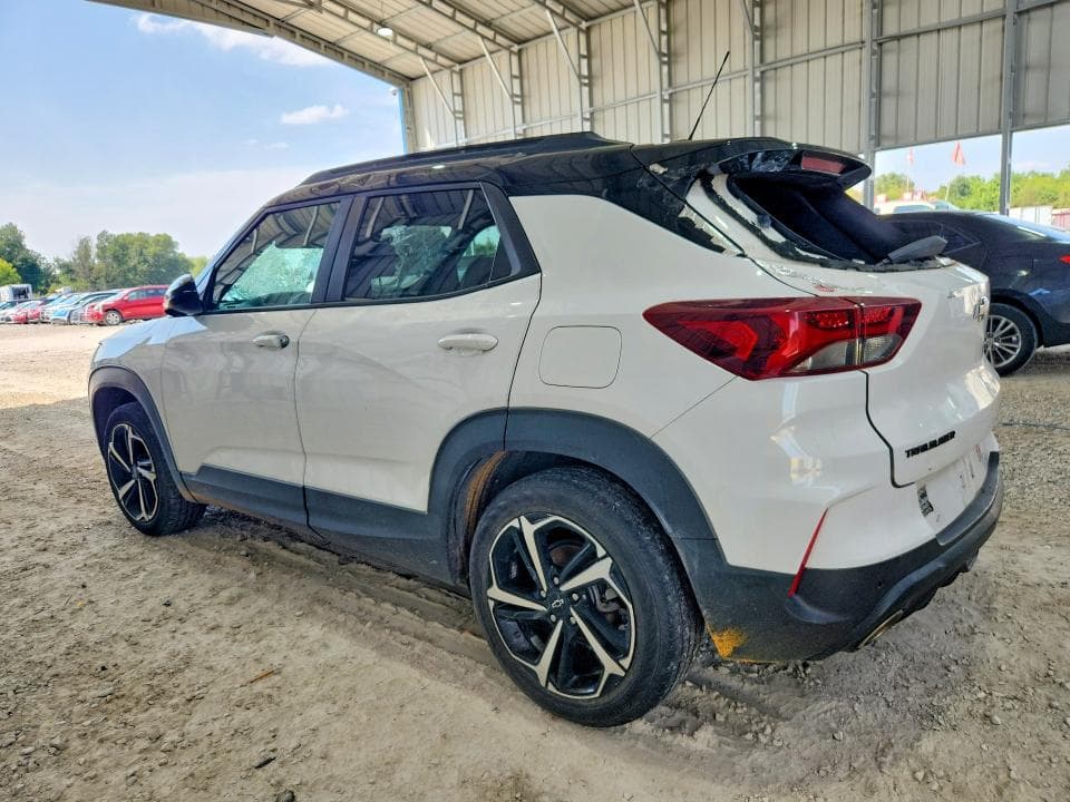 2021 CHEVROLET TRAILBLAZER RS 2