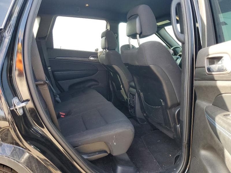 2019 JEEP GRAND CHEROKEE LAREDO 10