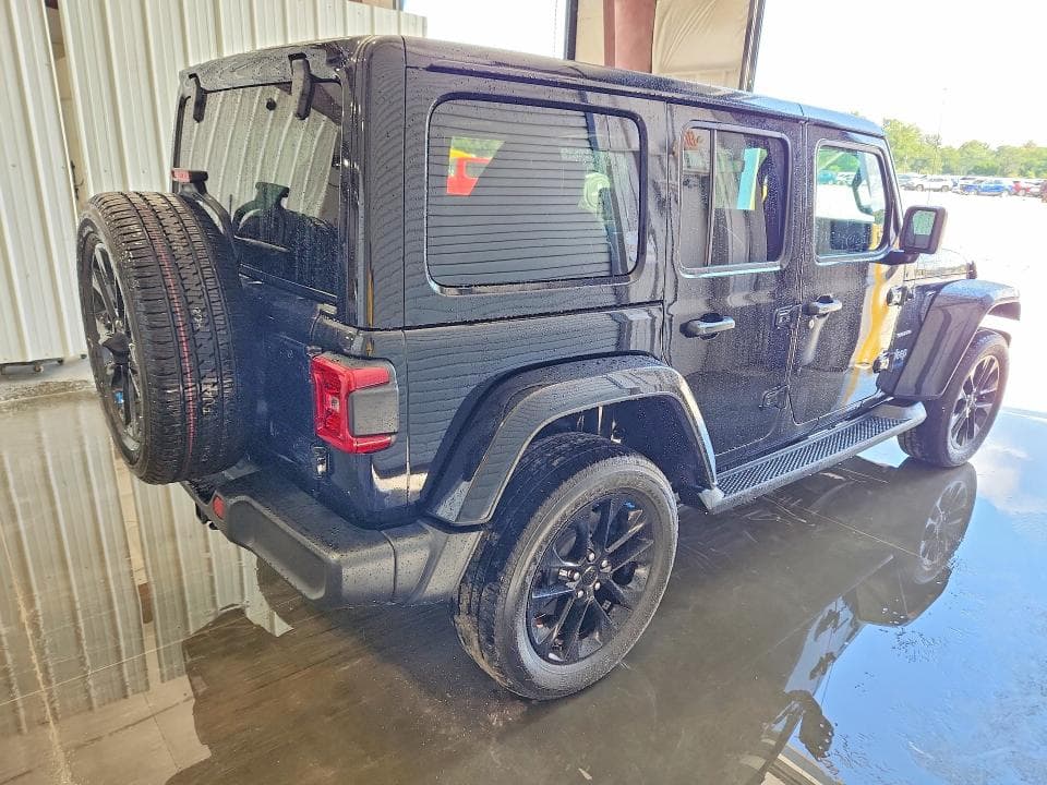 2022 JEEP WRANGLER UNLIMITED SAHARA 4XE 3