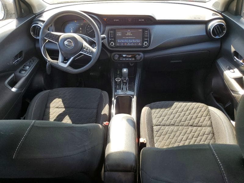 2021 NISSAN KICKS SV 8