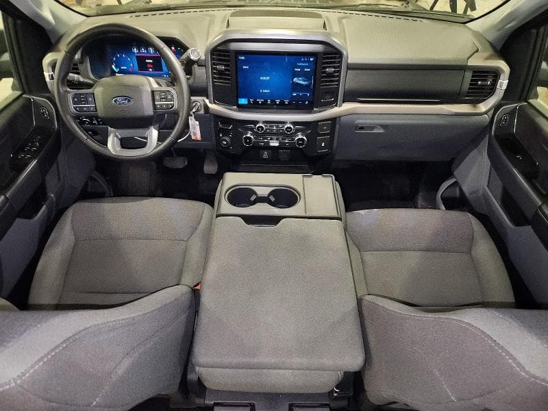 2025 FORD F150 XLT 8