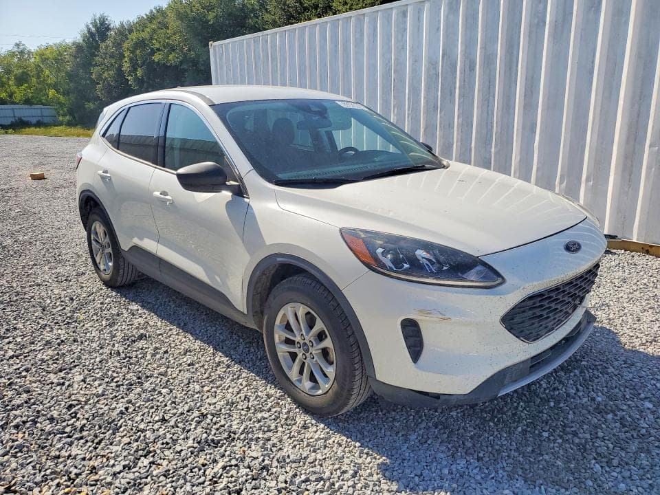 2022 FORD ESCAPE SE 4