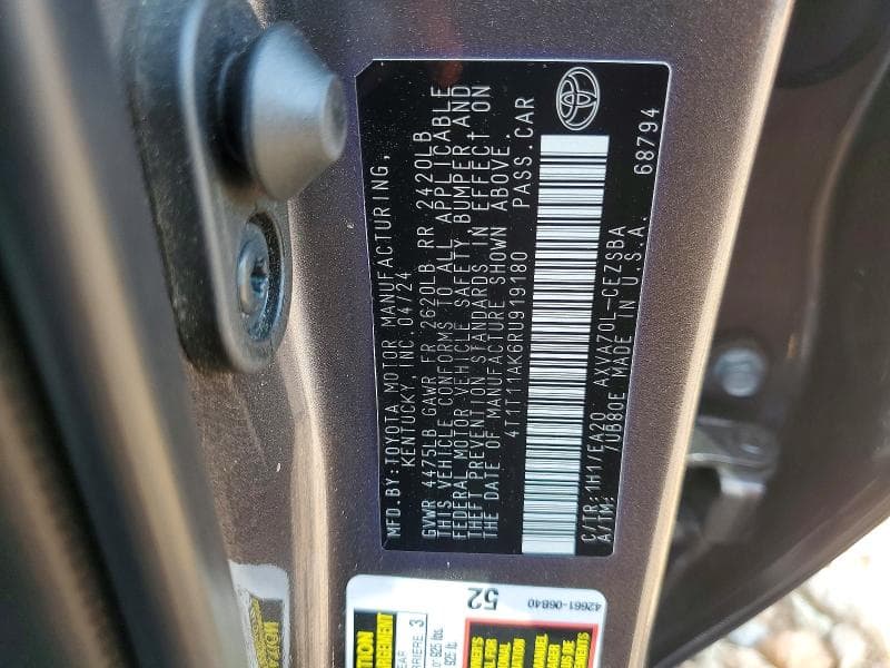 2024 TOYOTA CAMRY SE 12