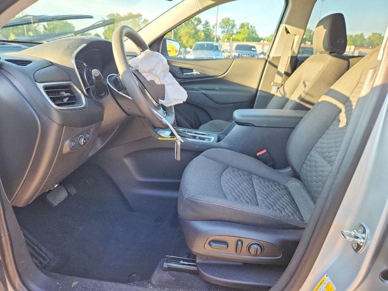 2021 CHEVROLET EQUINOX LT 7