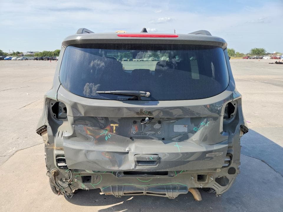 2019 JEEP RENEGADE LATITUDE 6