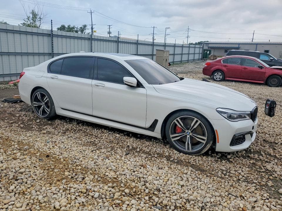 2018 BMW 750 XI 4