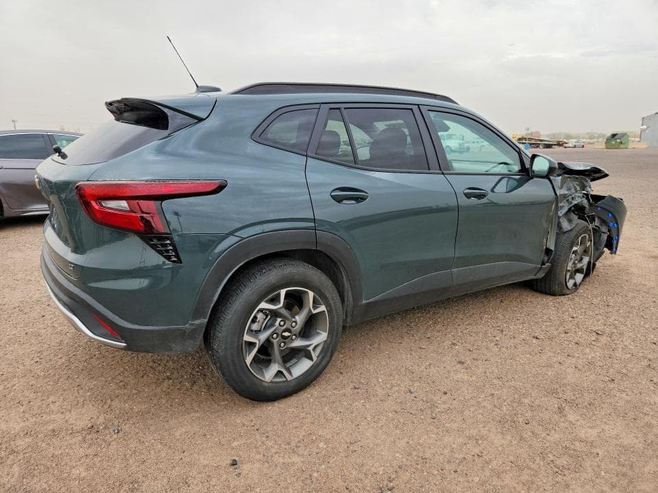 2025 CHEVROLET TRAX 1LT 3