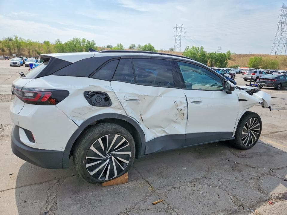 2025 VOLKSWAGEN ID.4 PRO 3