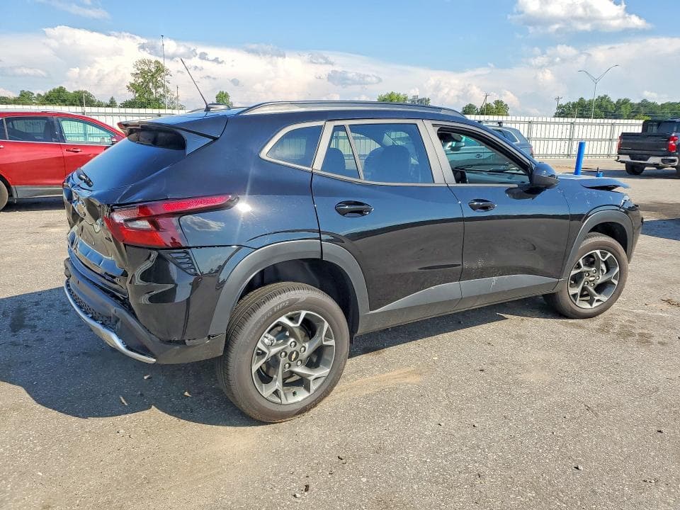 2026 CHEVROLET TRAX 1LT 3