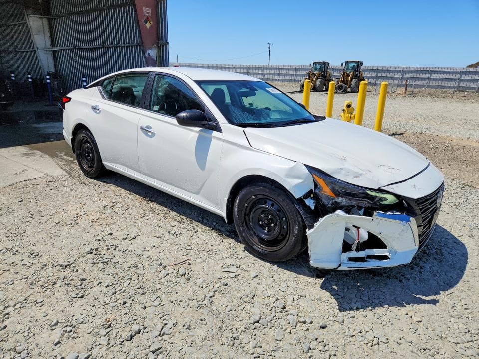 2024 NISSAN ALTIMA S 4