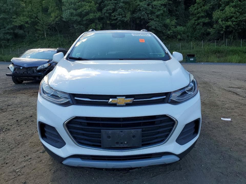 2017 CHEVROLET TRAX 1LT 5