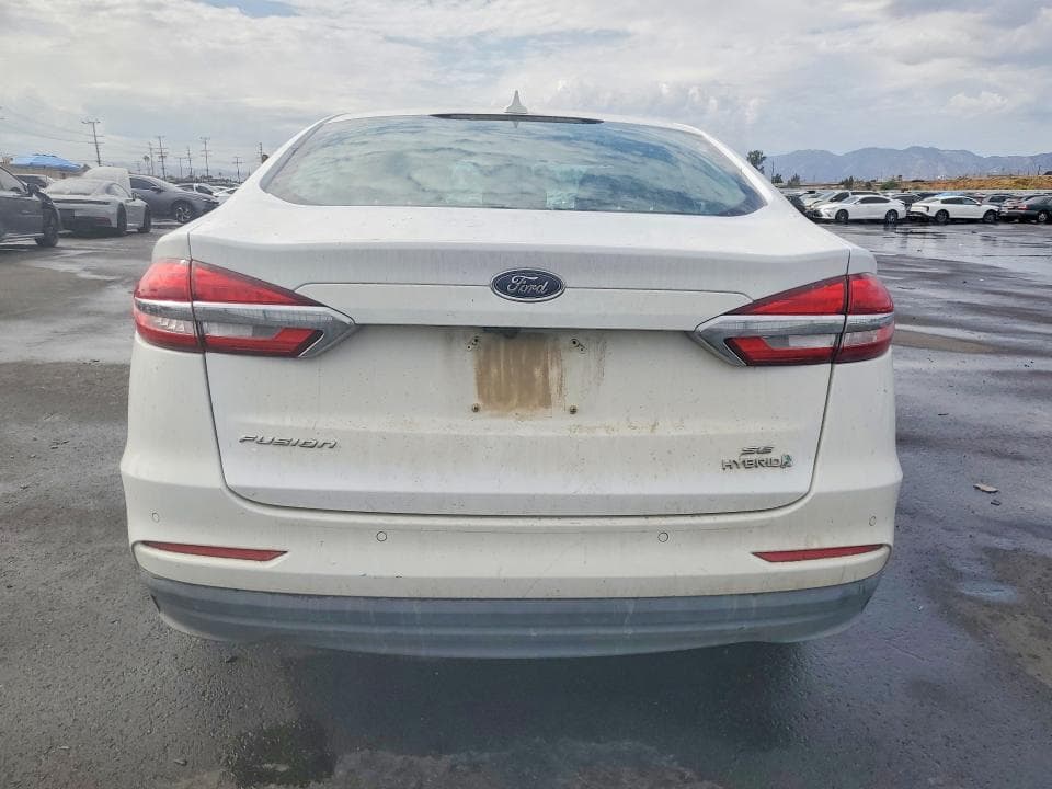 2019 FORD FUSION SE 6