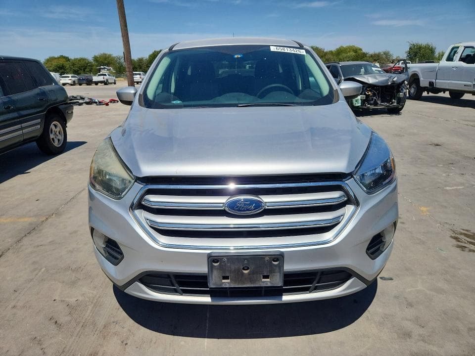 2017 FORD ESCAPE SE 5