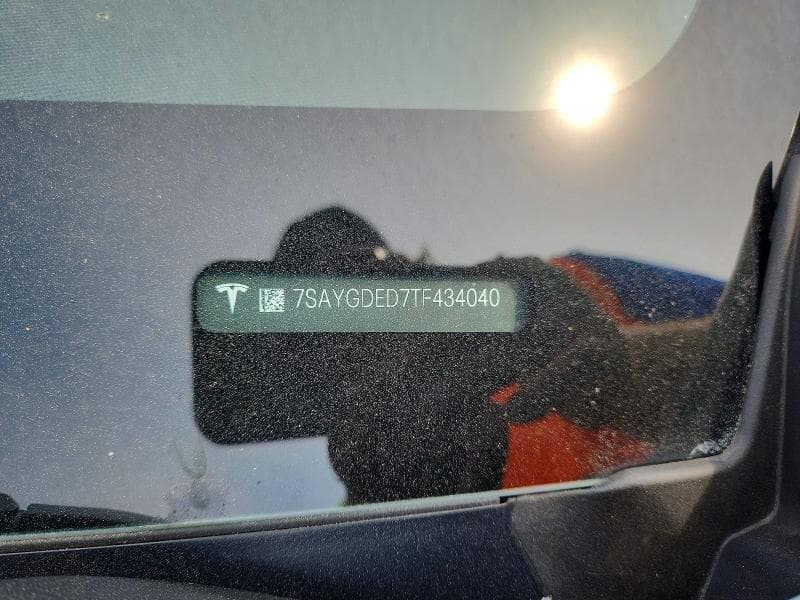2026 TESLA MODEL Y 12