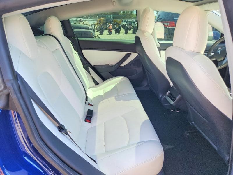 2020 TESLA MODEL 3 10
