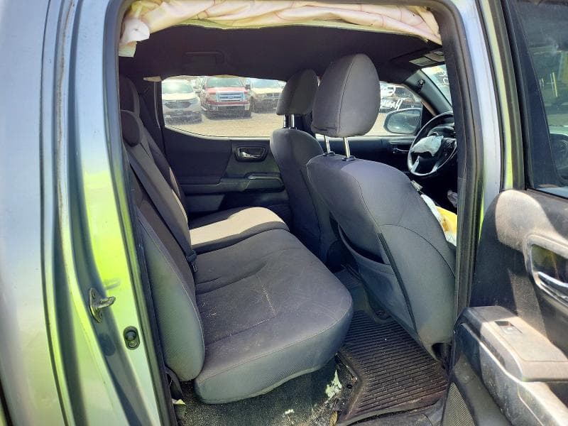 2017 TOYOTA TACOMA SR V6 10