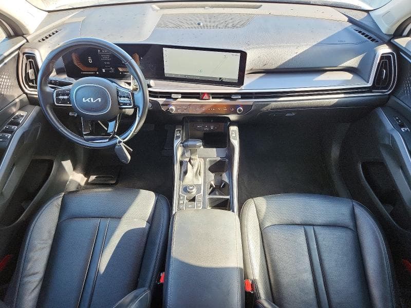2024 KIA SORENTO S 8