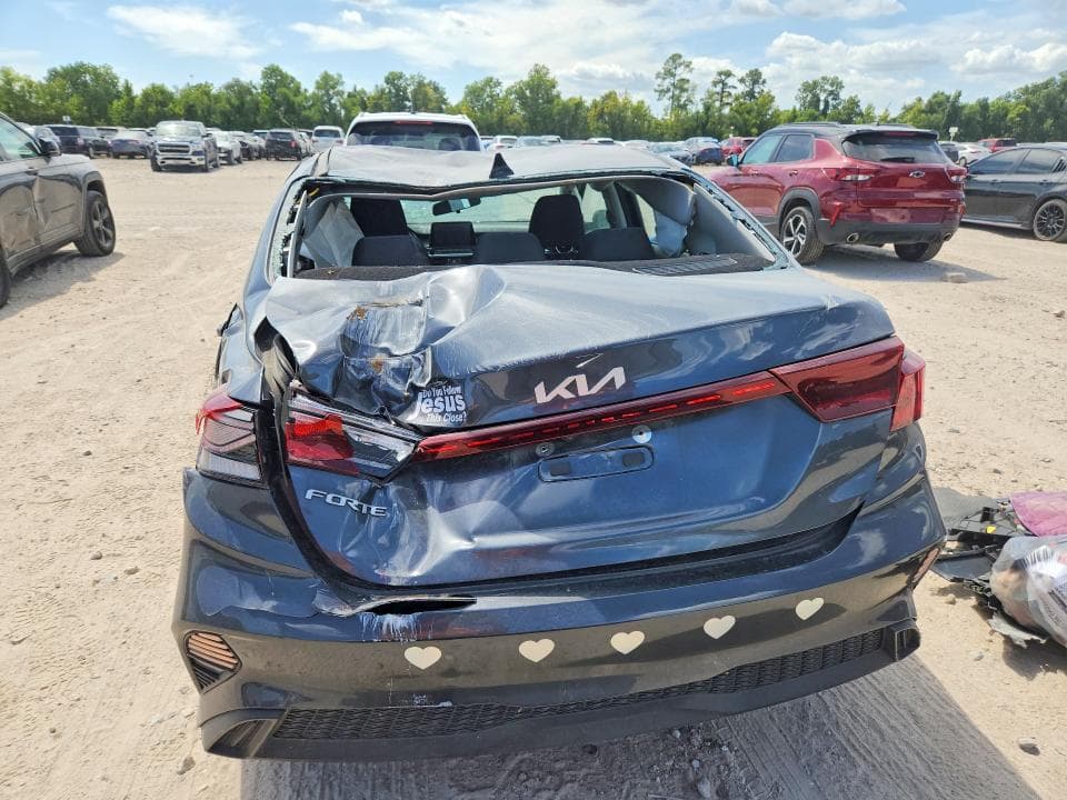 2023 KIA FORTE LXS 6