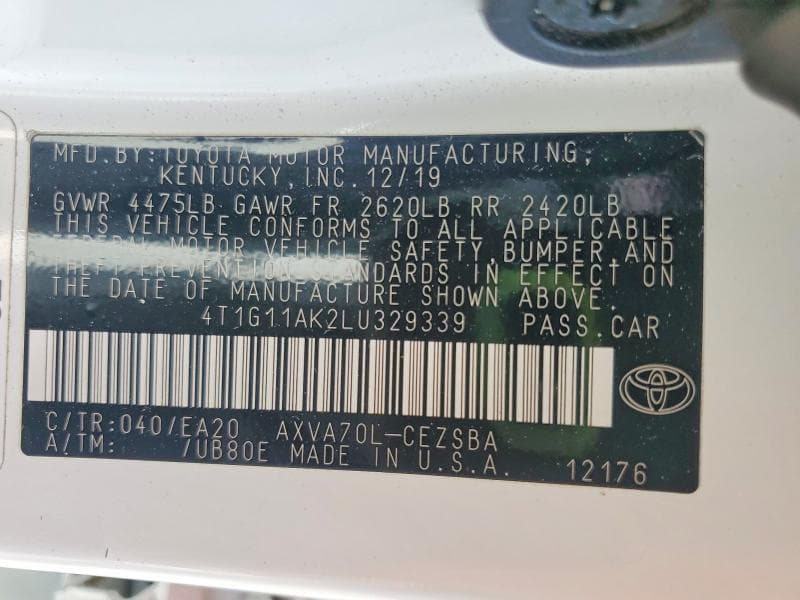 2020 TOYOTA CAMRY SE 12