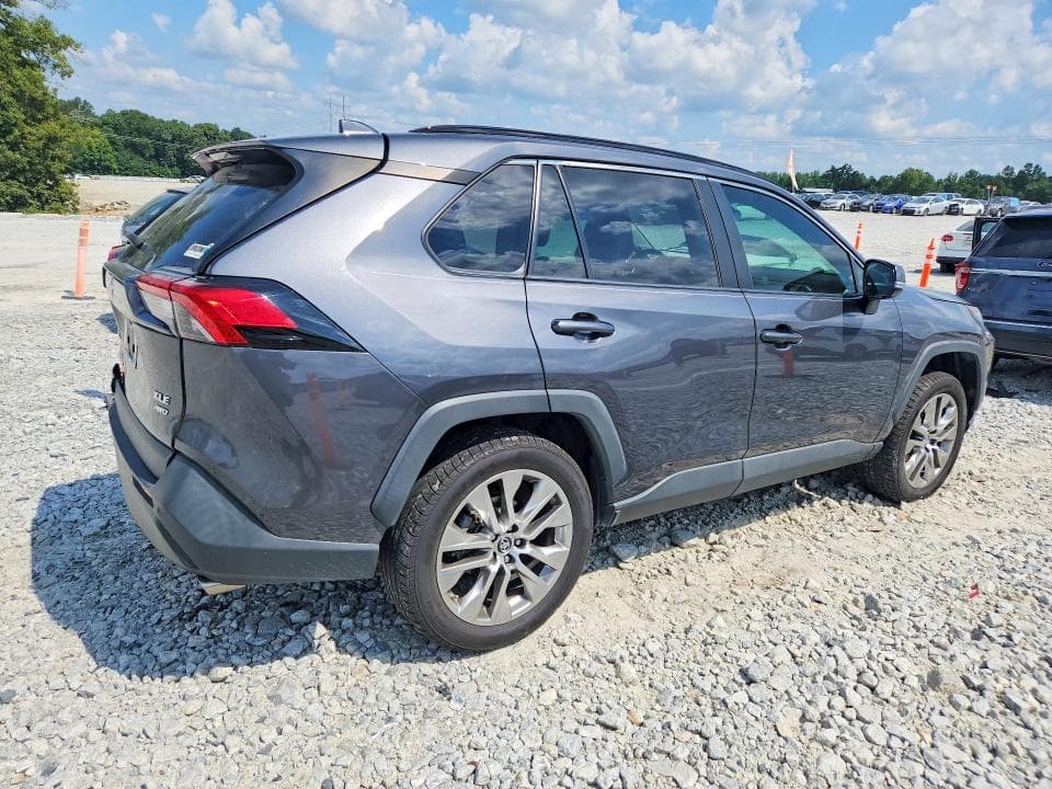 2019 TOYOTA RAV4 XLE PREMIUM 3
