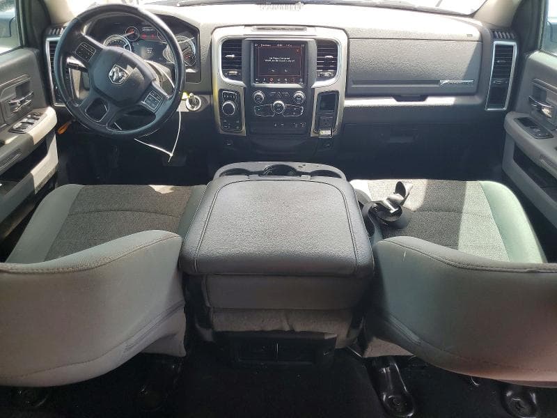 2019 RAM 1500 CLASSIC SLT 8