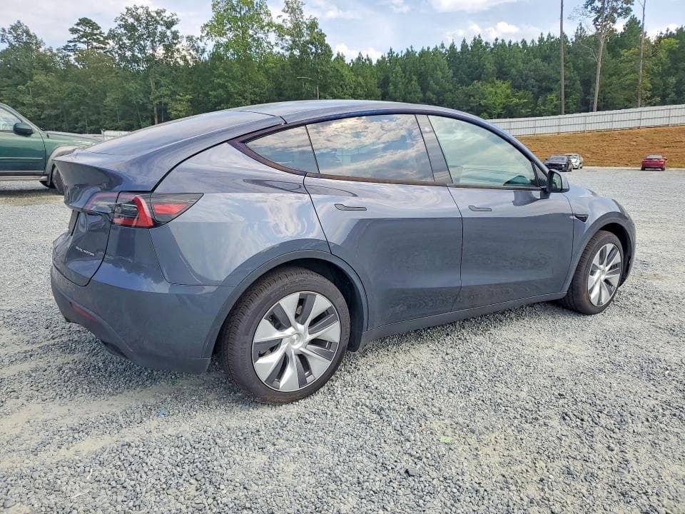 2023 TESLA MODEL Y 3