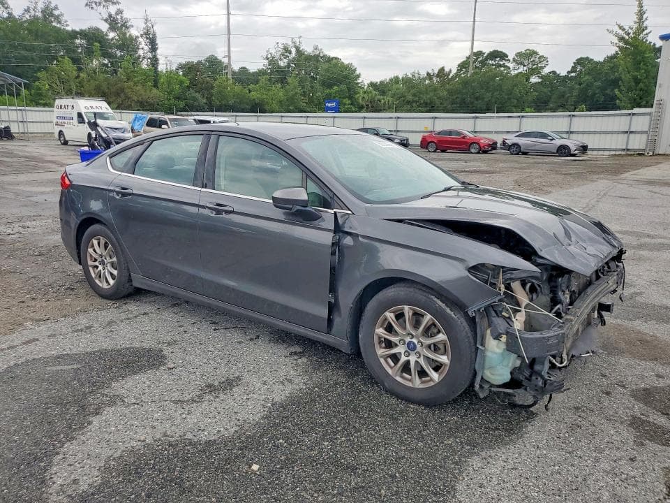 2017 FORD FUSION S 4