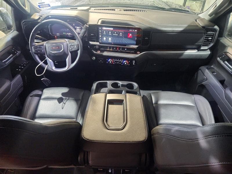 2026 GMC SIERRA C1500 SLT 8
