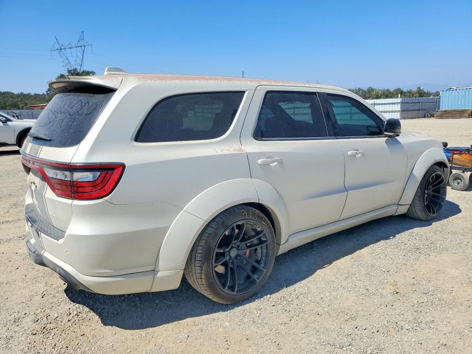 2021 DODGE DURANGO SRT HELLCAT 3