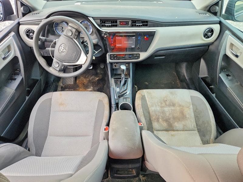 2019 TOYOTA COROLLA LE 8