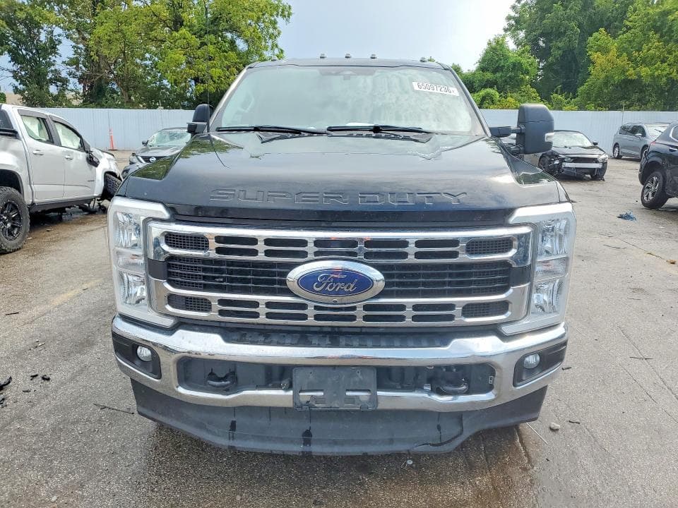 2023 FORD F350 SUPER DUTY 5