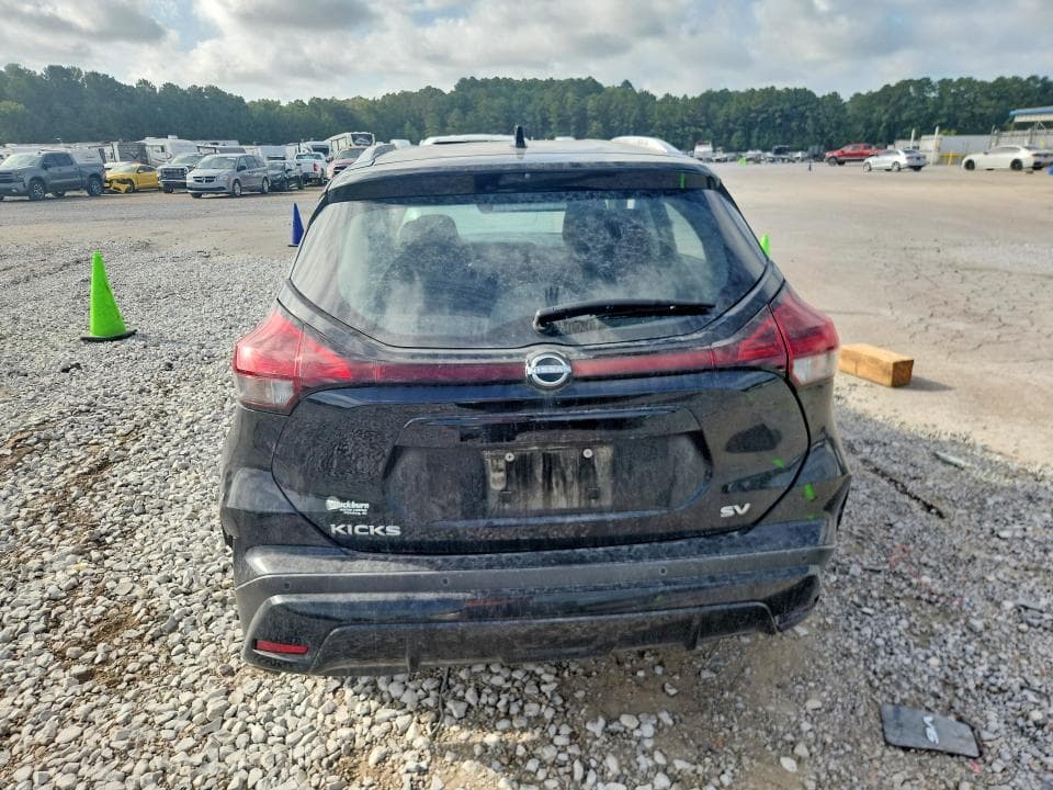 2023 NISSAN KICKS SV 6