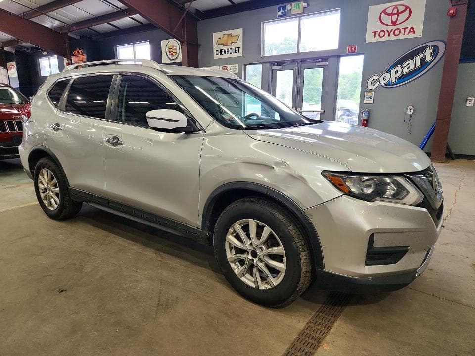 2018 NISSAN ROGUE SV 4