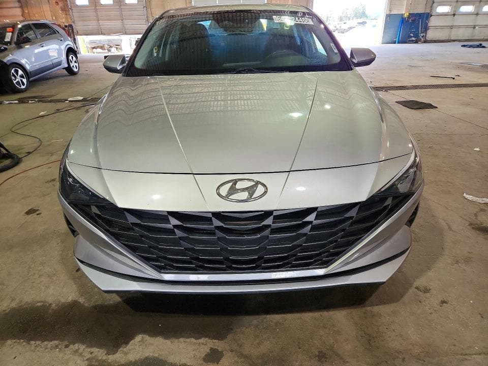 2021 HYUNDAI ELANTRA SEL 5