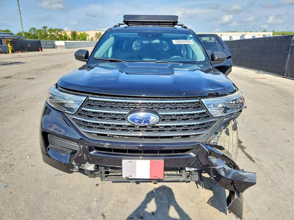 2022 FORD EXPLORER XLT 5