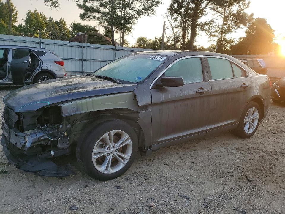 2018 FORD TAURUS SE - 1