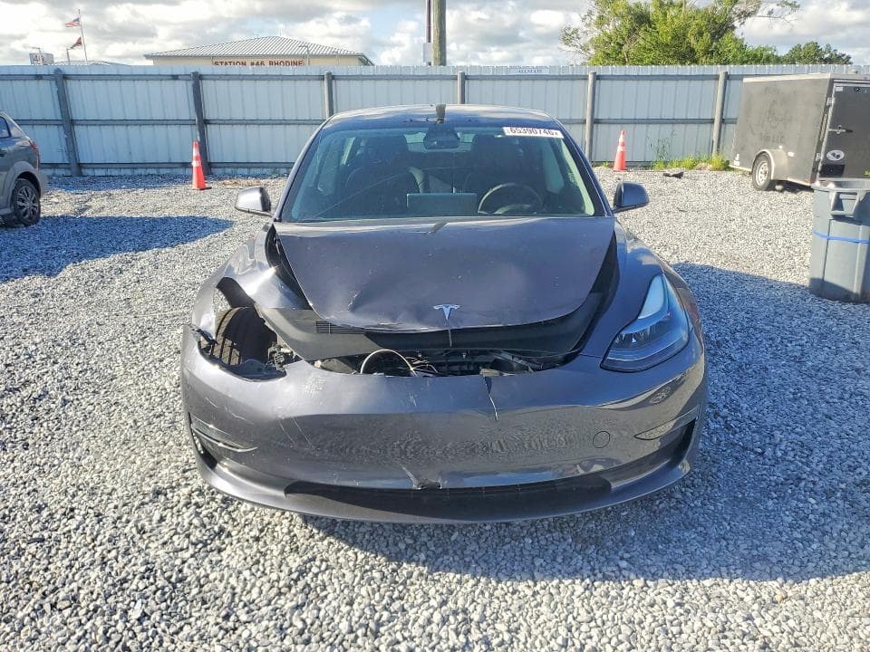 2022 TESLA MODEL 3 5