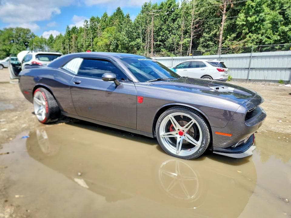 2019 DODGE CHALLENGER SXT 4