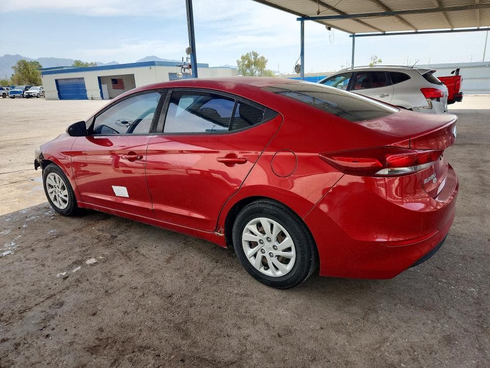 2018 HYUNDAI ELANTRA SE 2