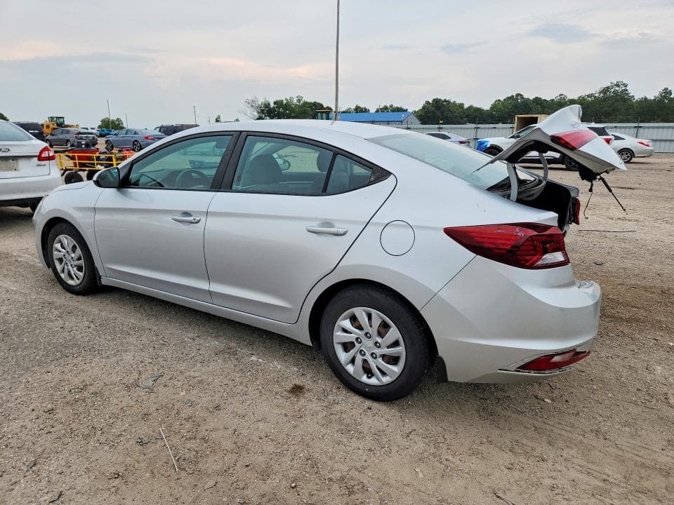2020 HYUNDAI ELANTRA SE 2