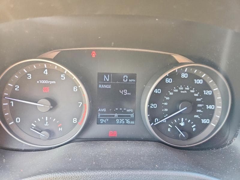 2017 HYUNDAI ELANTRA SE 9