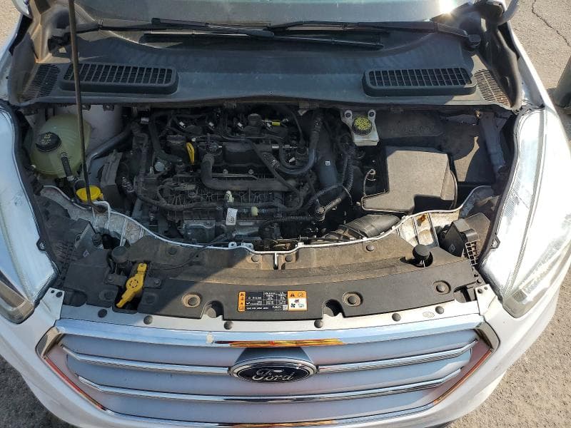 2017 FORD ESCAPE SE 12